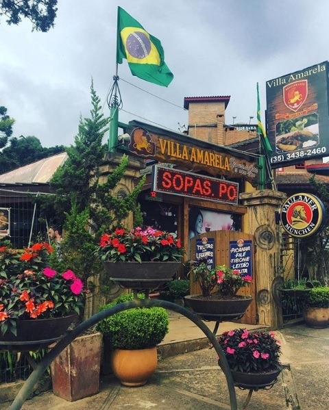 Villa Amarela