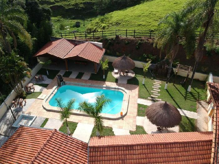 Pousada Pé da Serra Lindoia