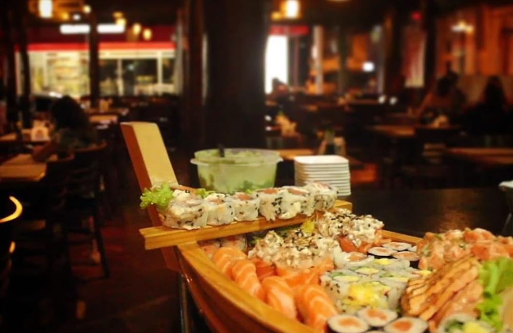 Akashi Sushi Bar e Restaurante