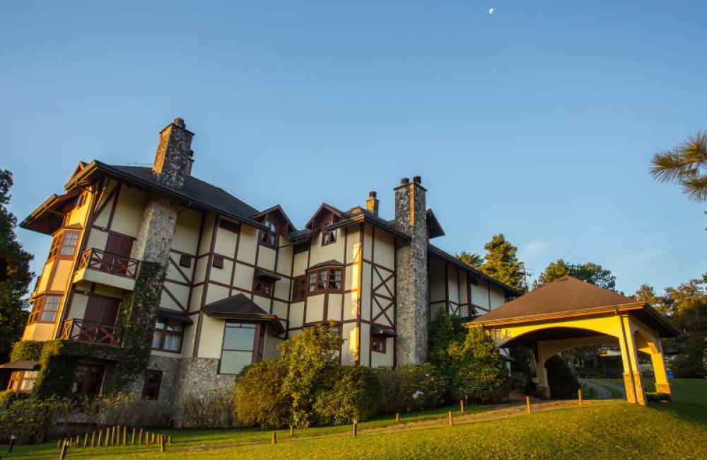 Esquilo Hotel & Chalés